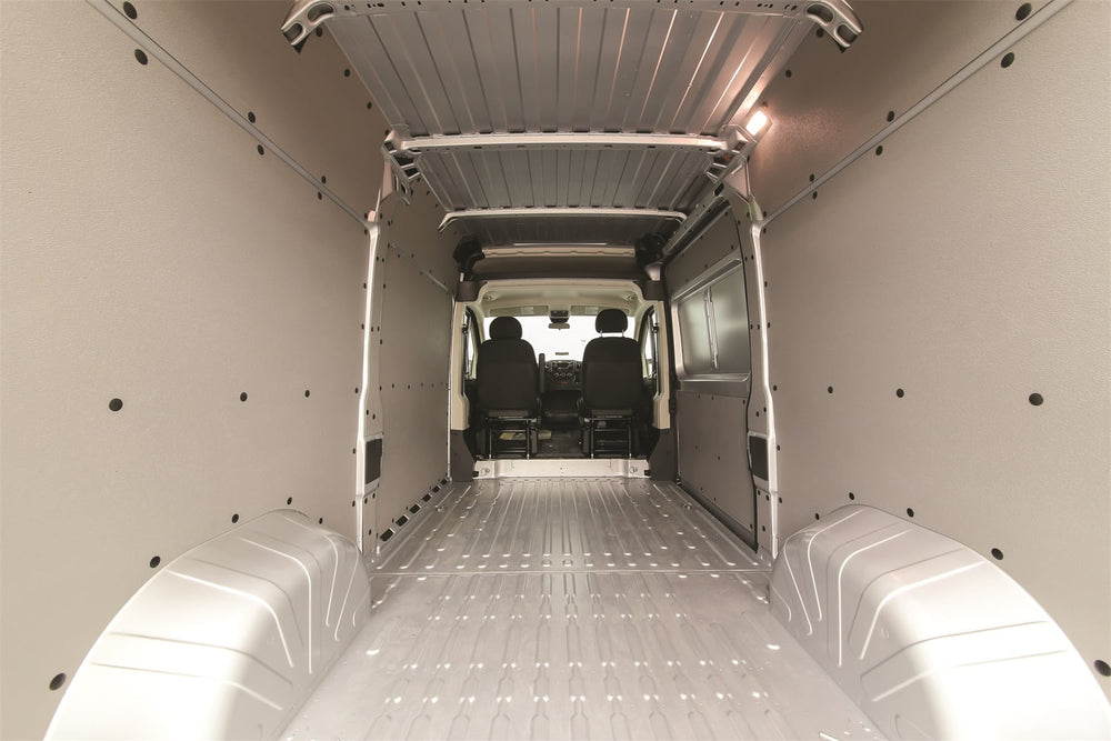PROMAS VAN PAN 118' LOW 14+