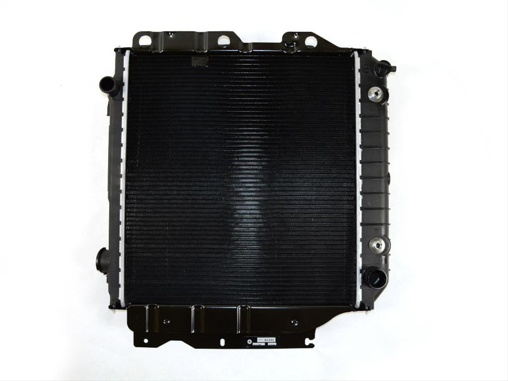 RADIATOR 6CYL WRANGLER 0206 (OE)
