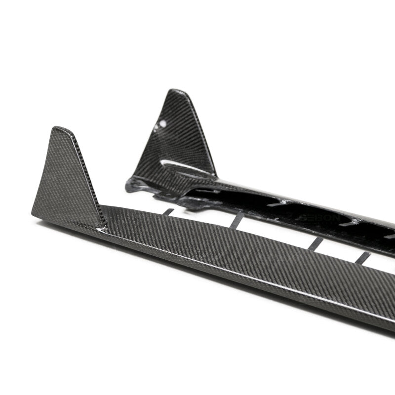 Dry Carbon Side Skirts