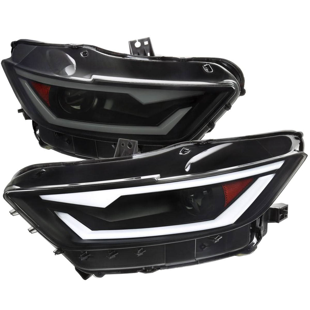 LED Headlights with Dynamic Light Bar