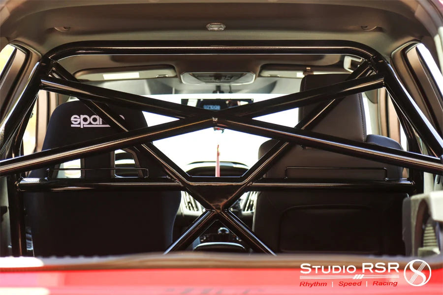 Ford Focus 4-Point Half Roll Cage