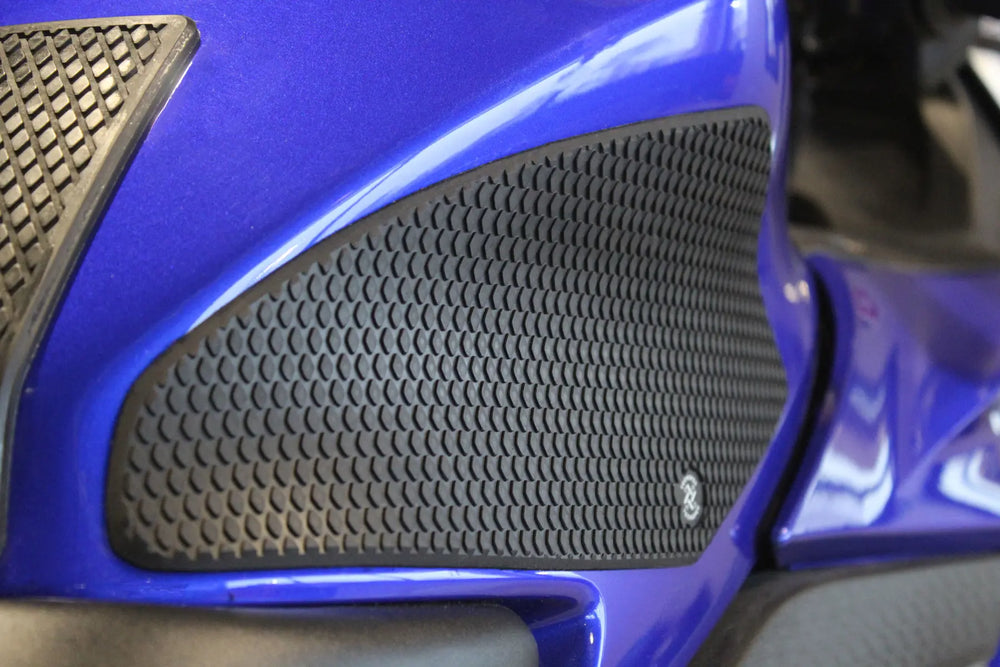 Snake Skin Tank Grips with Center Protector