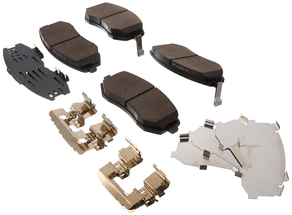 Front Disc Brake Pad Set