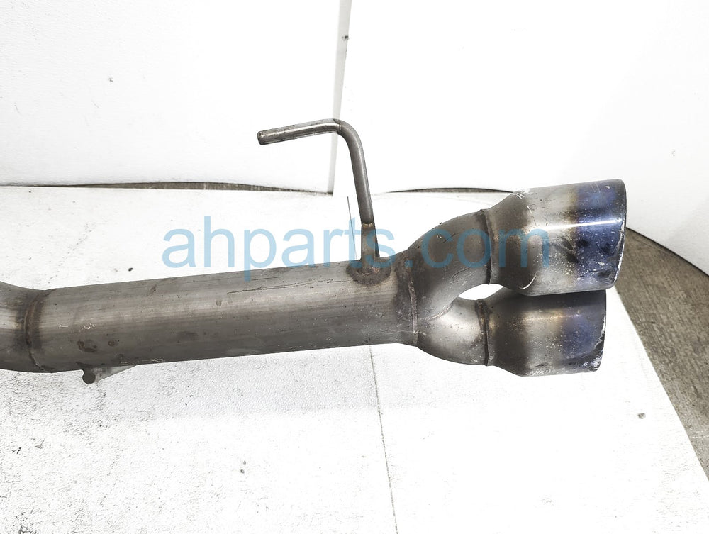 Rear Exhaust Pipe
