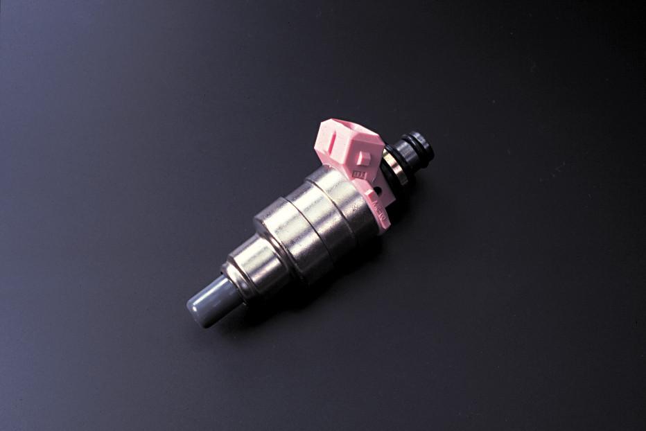 555cc Top-Feed Fuel Injector