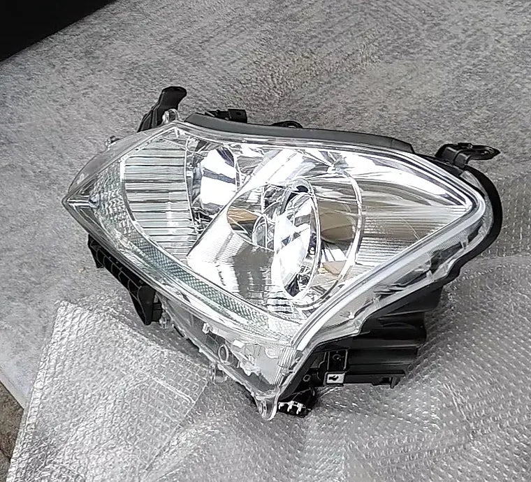 Right Headlight Assembly