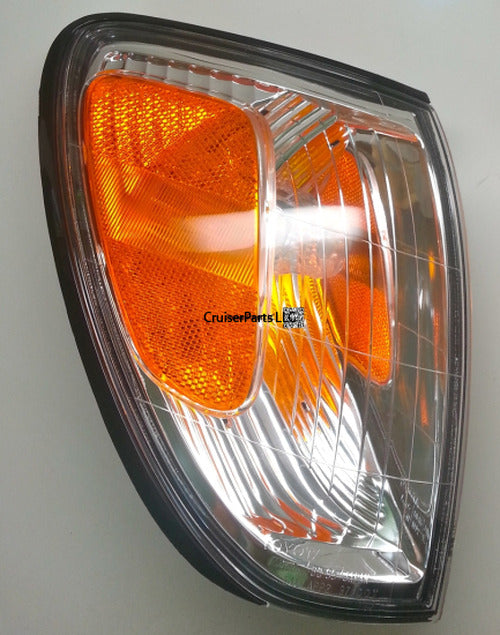Right Clearance Lamp Lens and Body