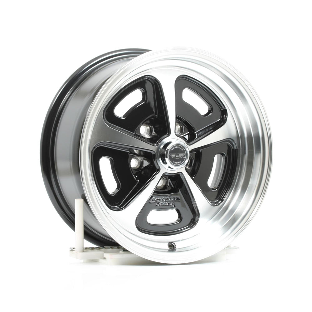 500 MONO CAST VN501 Gloss Black and Machined Wheel