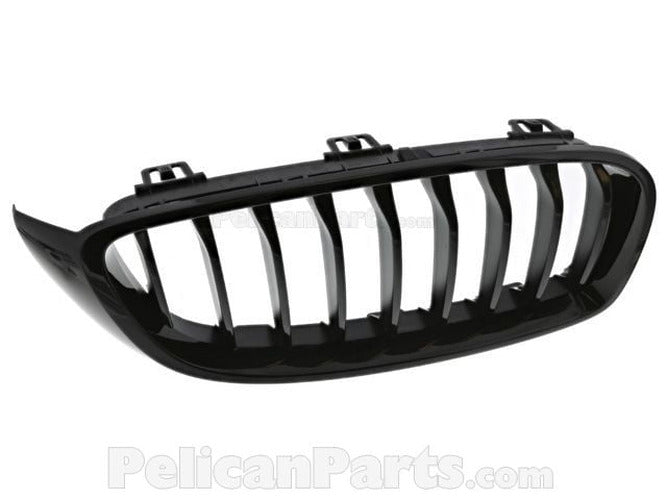 M Performance Gloss Black Right Grille Delete