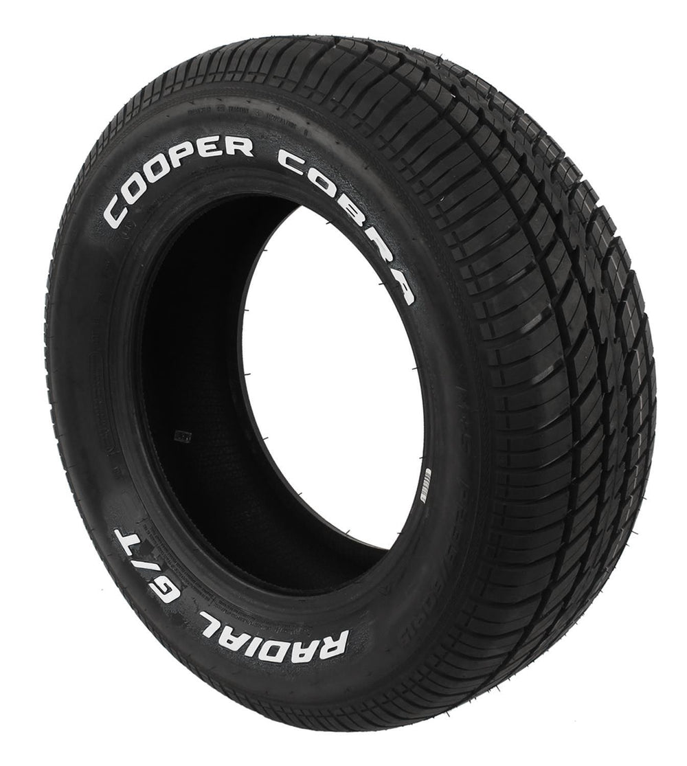 Cobra Radial G/T P225/70R15 Tire