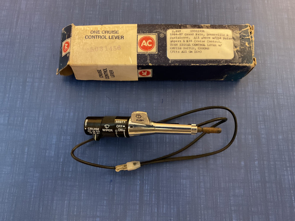 Combination Switch w/ Cruise Control & Pulse Wiper