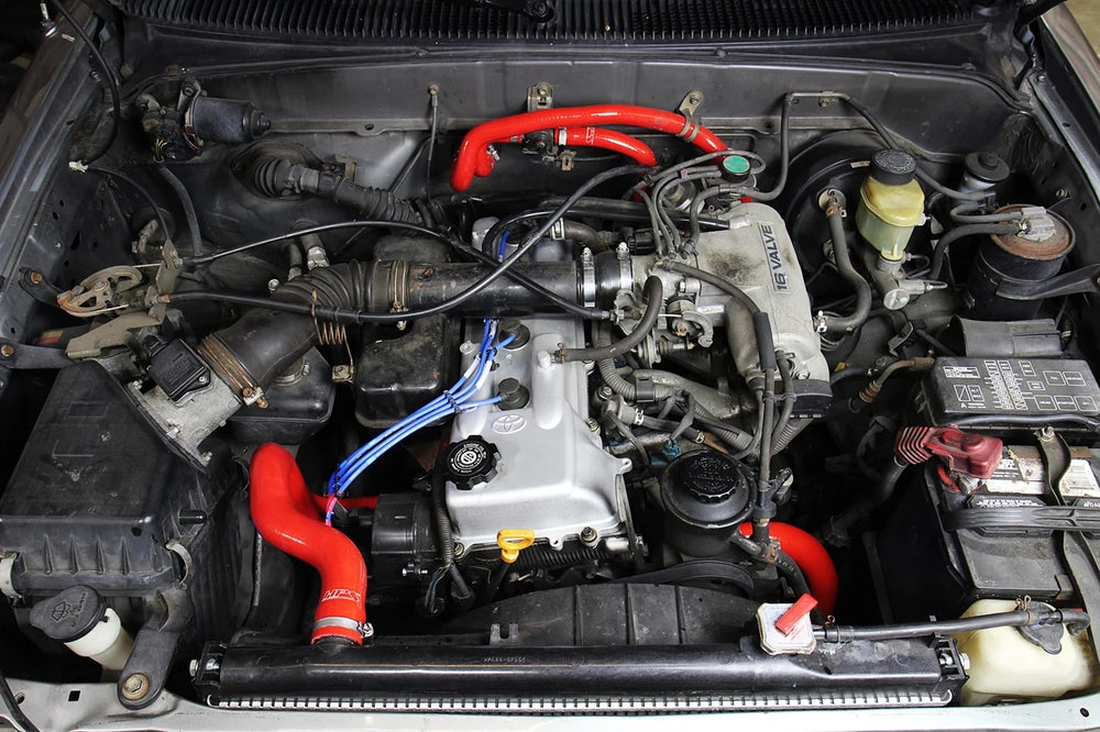 Silicone Coolant Hose Kit Red 2.4L 4-Cyl