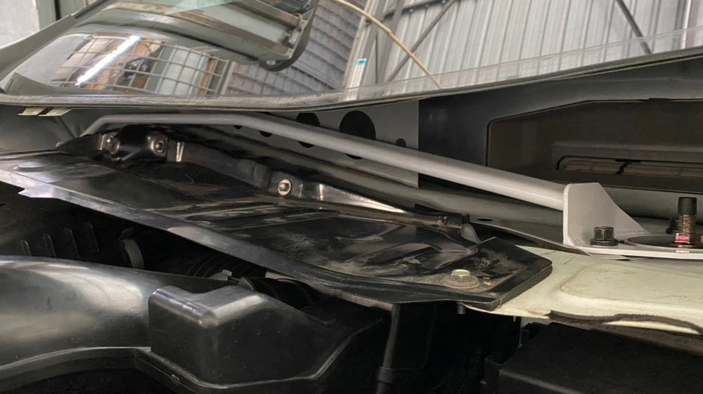 2-Point Front Upper Strut Bar