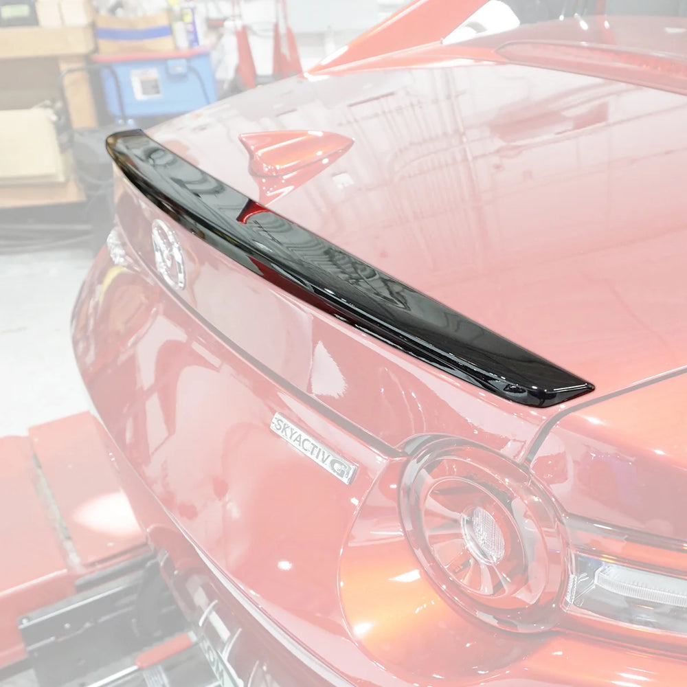 OE-Style Trunk Spoiler