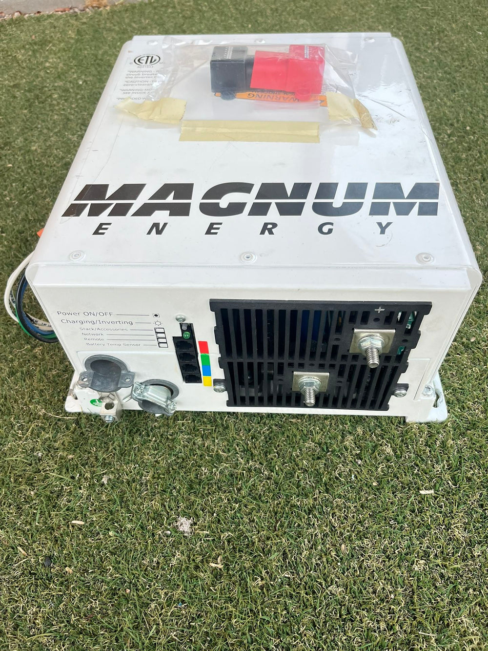 2000 WATT 12V INVERTER/100 AMP PFC