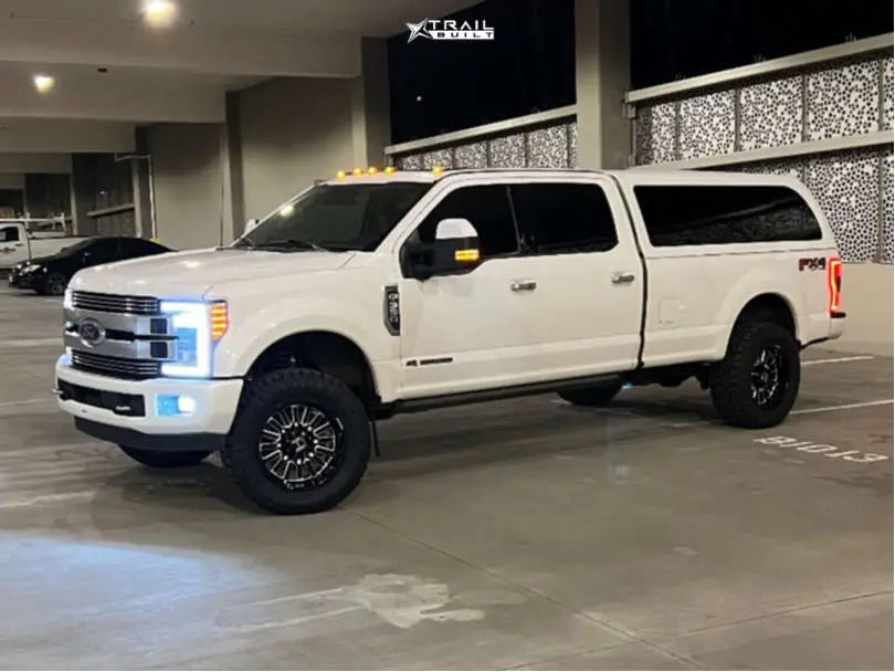 H127 TITAN 22X10 6X135 25MM ASPHALT
