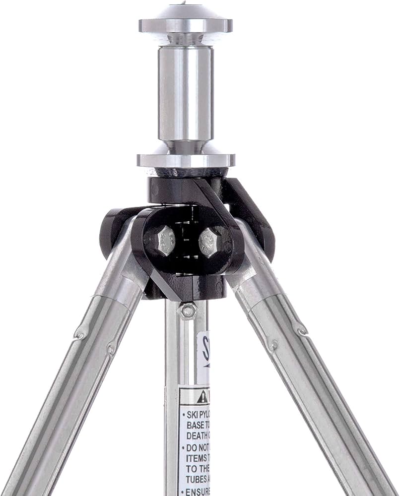 PYLON SKI TOW DECK MOUNT
