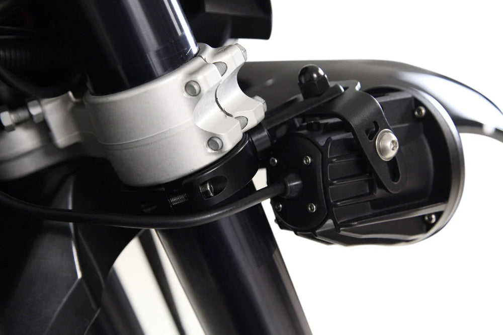 5060MM (22.375IN) CLAMP LIGHT MOUNTS