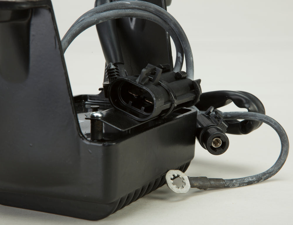 REGULATOR BLACK TOURING `04-05 OEM 74505-04