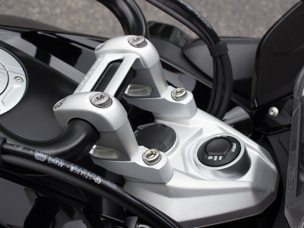 HANDLEBAR RISERS BMW