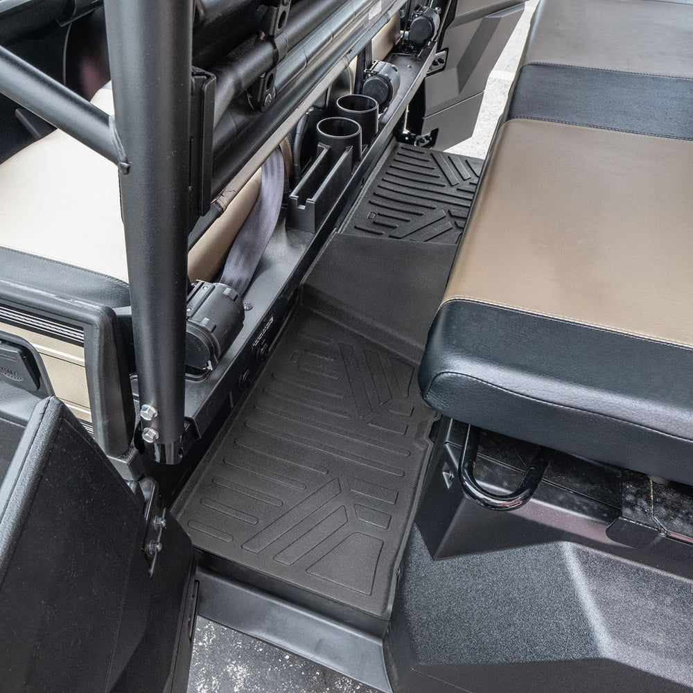 FLOOR LINER SECOND ROW