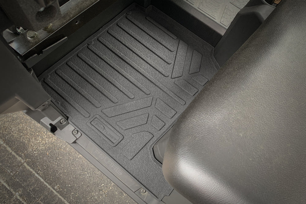 FLOOR LINER SECOND ROW