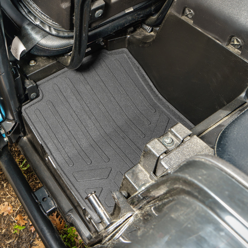 FLOOR LINER SECOND ROW
