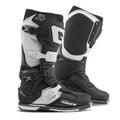SG22 BOOTS BLACK/WHITE SZ 11