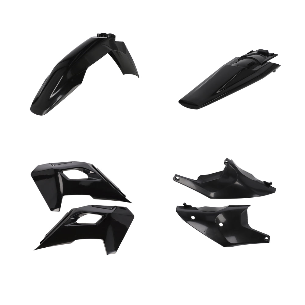PLASTIC KIT HUS BLACK