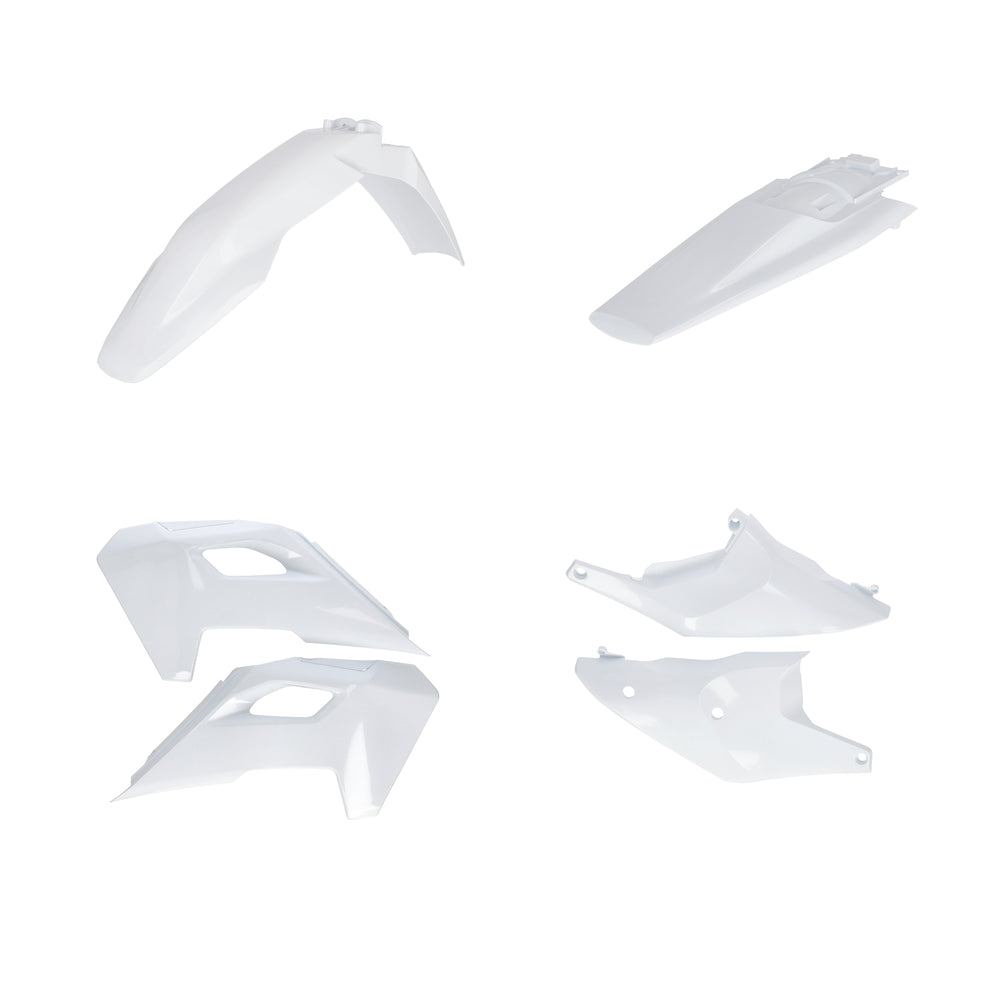 PLASTIC KIT HUS WHITE