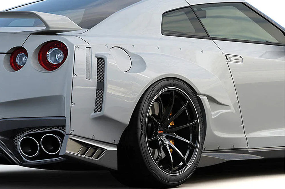 GReddy 2017+ Nissan GTR R35 GRacer Rear Over-Fender Set