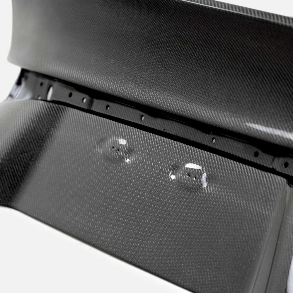 Seibon 21-24 Lexus IS Series C-Style Carbon Fiber Trunk Lid