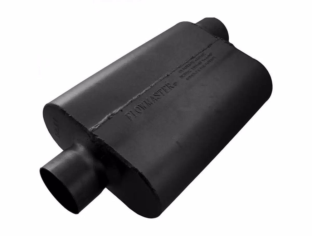 40 Series Delta Flow Chambered Muffler 40 Delta Flow 3.00 Center In 3.00 Offset Out Aggressive Sound Flowmaster