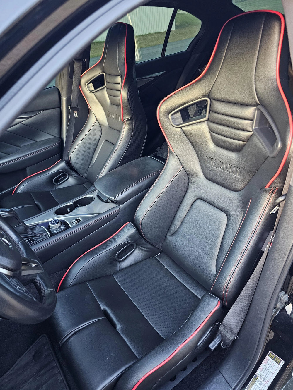 Braum black auto part