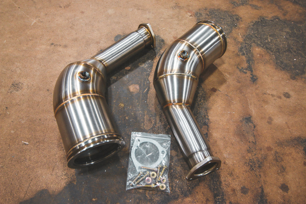 Audi RS6 C8 Brushed Free Flow Pipes