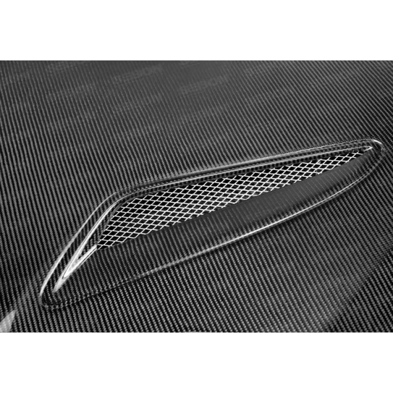 Seibon carbon auto part
