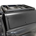 Westin roof rack close-up