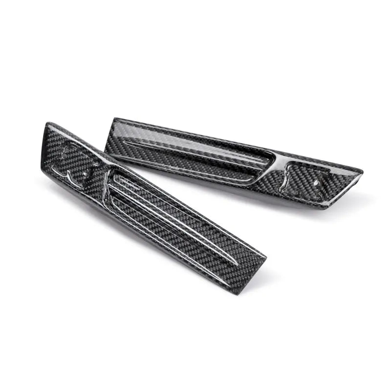 Seibon carbon auto part